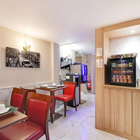 Altona Hotel 2*