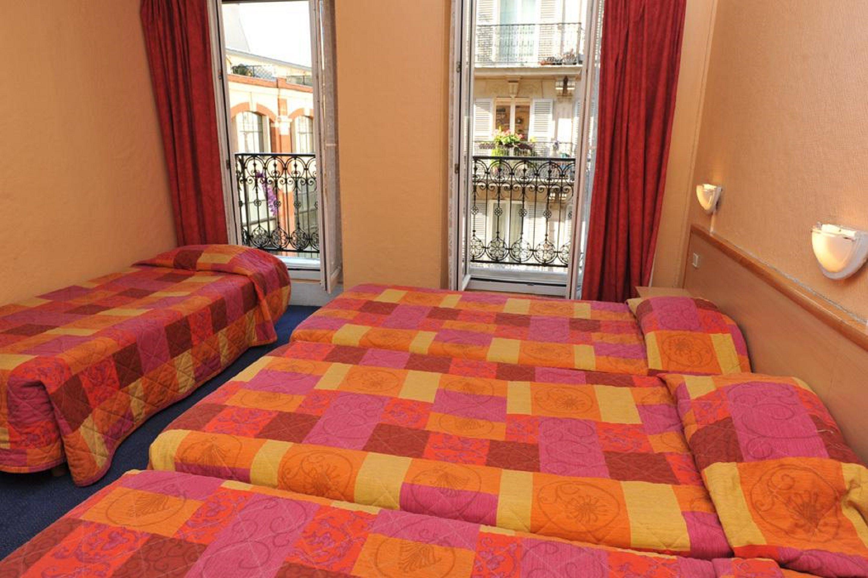 Hotel Altona 2*