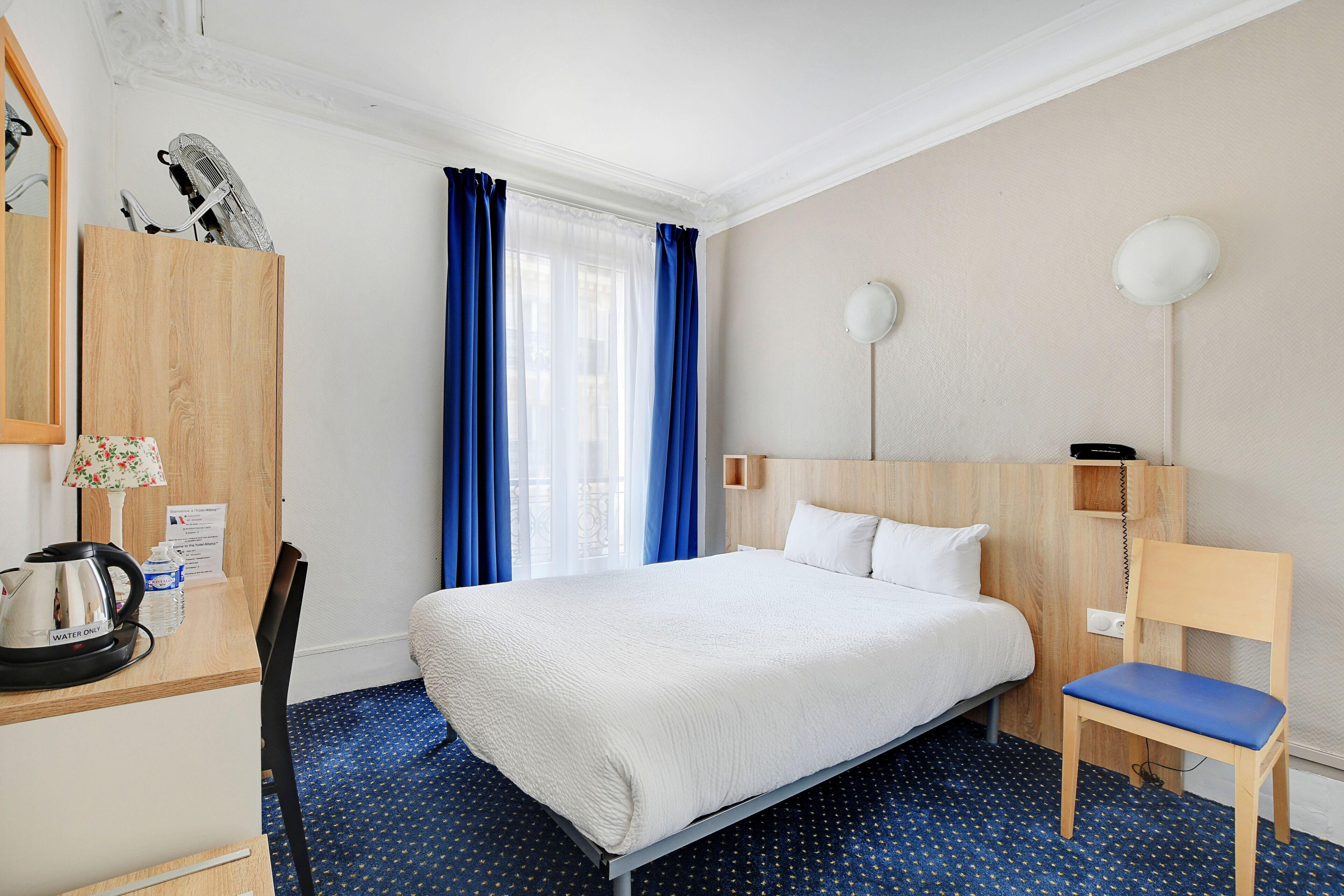 Hotel Altona 2*