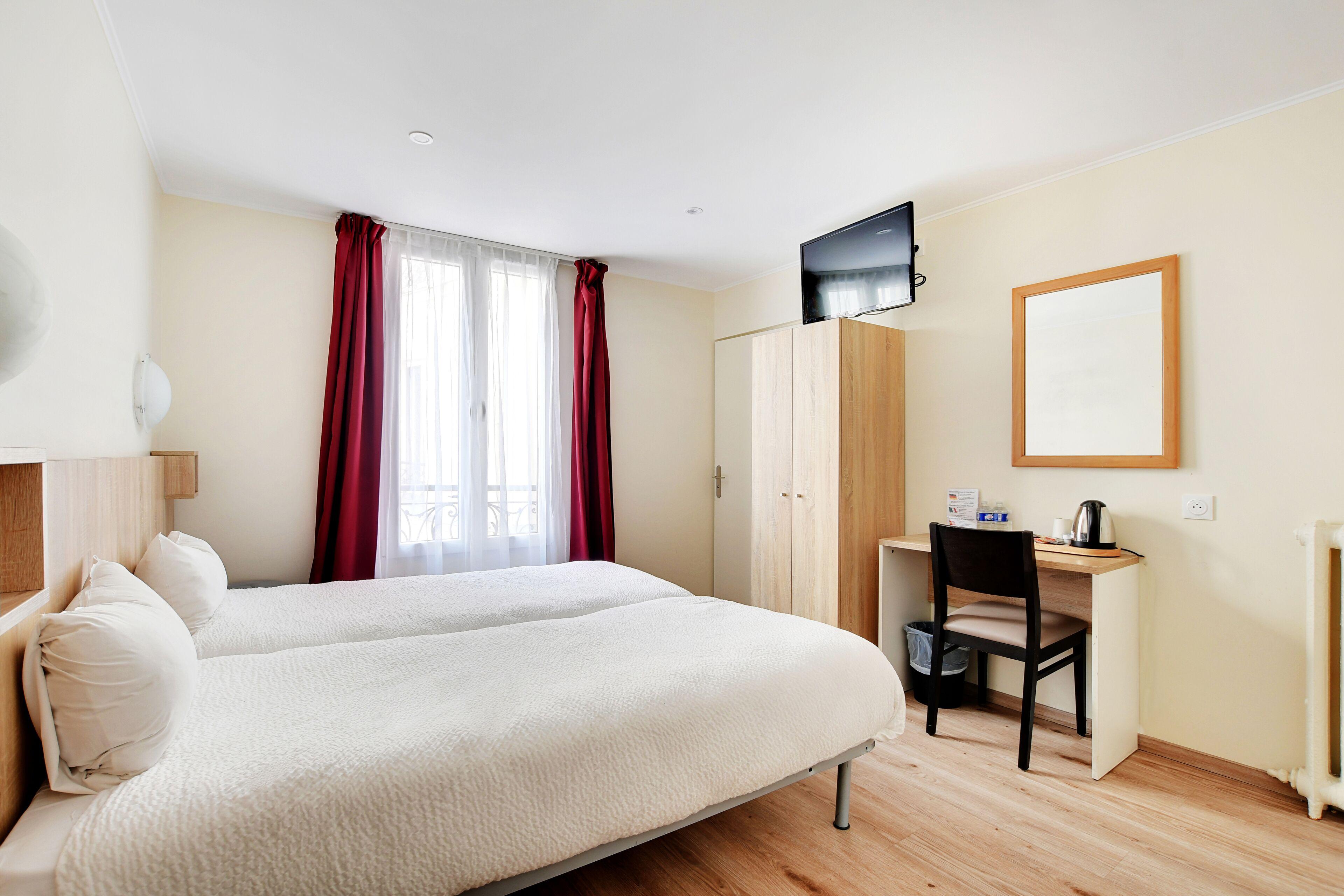 Altona Hotel 2*