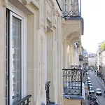 Altona Hotel 2*