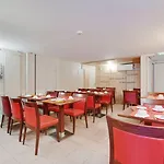 Altona Hotel