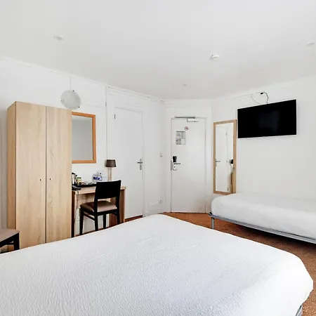 Hotel Altona 2*